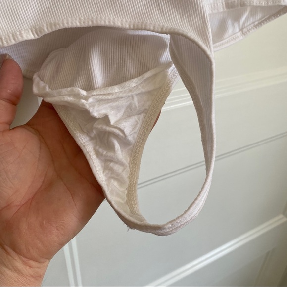 Wilfred Ribbed Ruffle Tank Bodysuit - Picture 3 of 5